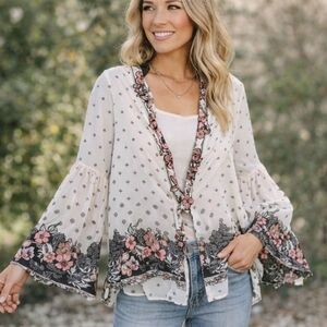 Altar’d State Women’s Floral Sheer Kimono Top Boho Bell Sleeves Size Small EUC